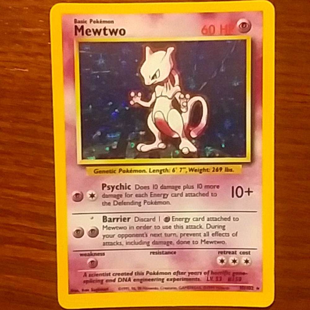 Rare holo Mewtwo IN MINT CONDITION